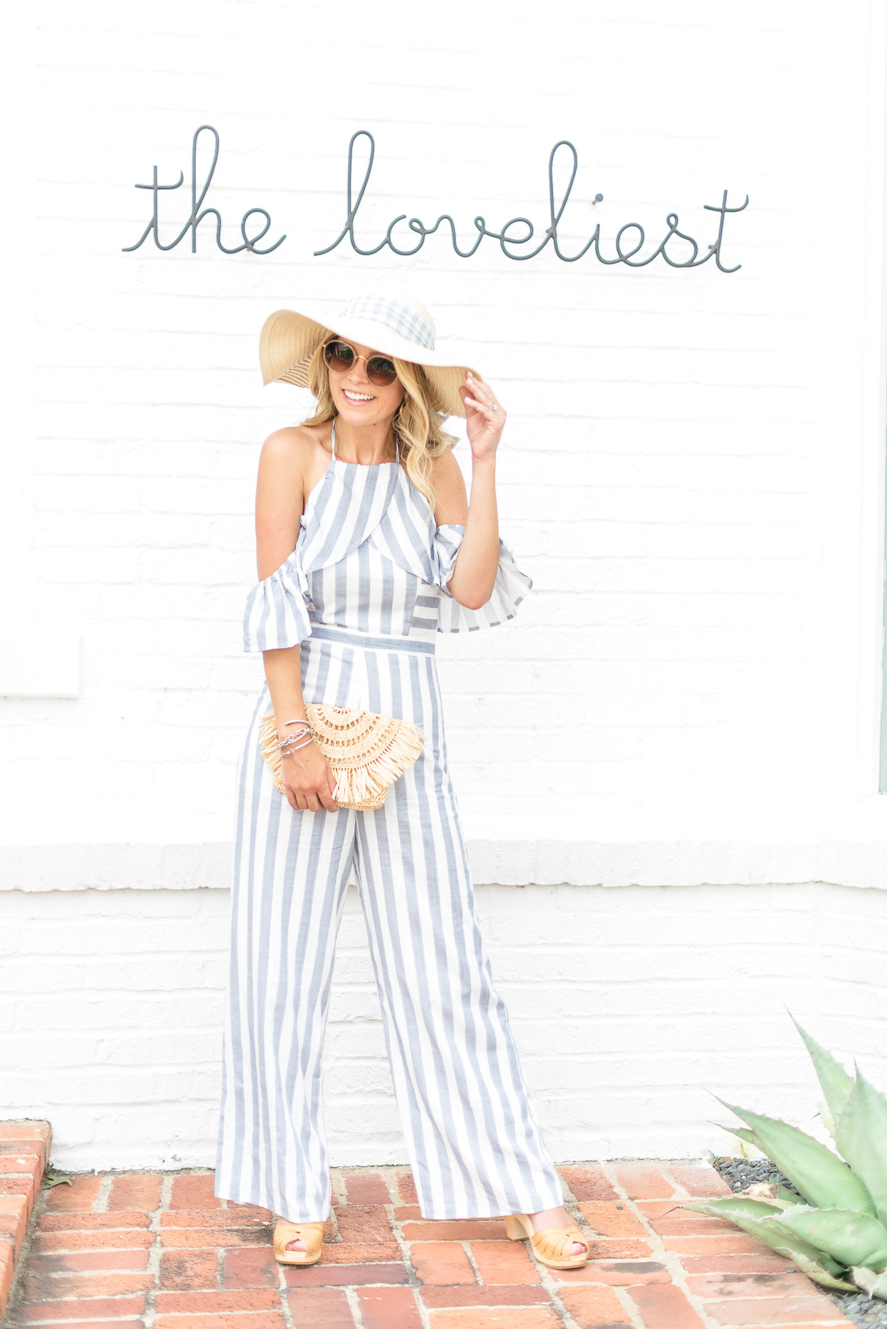 12 Ways To Style A Casual Jumpsuit, Sandy a la Mode