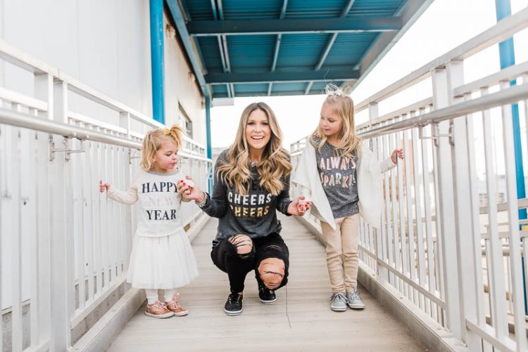 new years eve // new years day outfits for mom and kids // casual NYE outfits // sparkle new years outfits