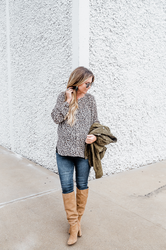 Accessorizing Fall Outfits with Statement Earrings - Ashlee Nichols